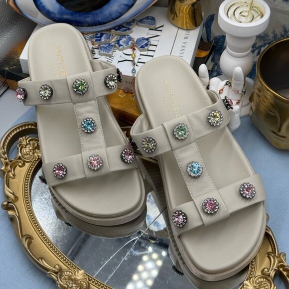 🆕 KURT GEIGER LONDON 🧿 NWOB White Orson Flower Power Slide Sandals, Sz39 US8.5 - Picture 5 of 13